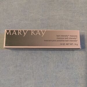 Mary Kay Lash Intensity Black Mascara